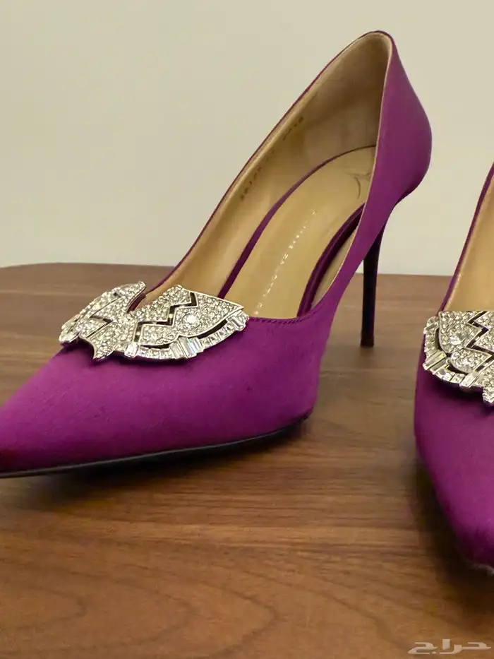 احذيه من براندات مختلفه اصليه 12