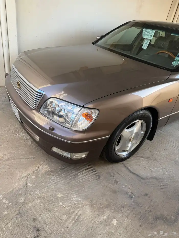Lexus LS 400 6