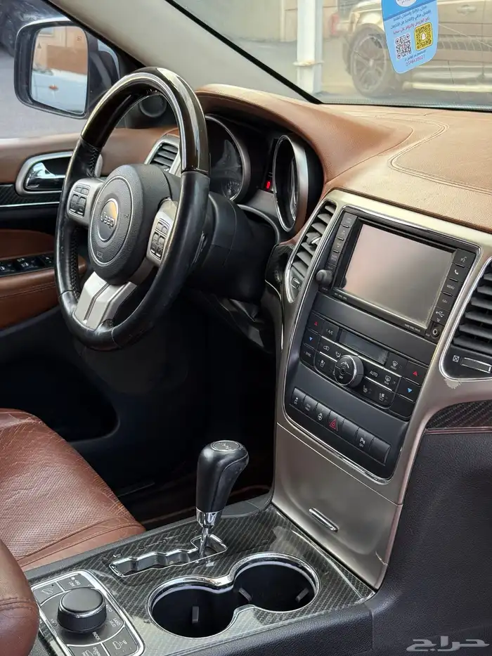 للبيع جيب جراند شيروكي 2013 24