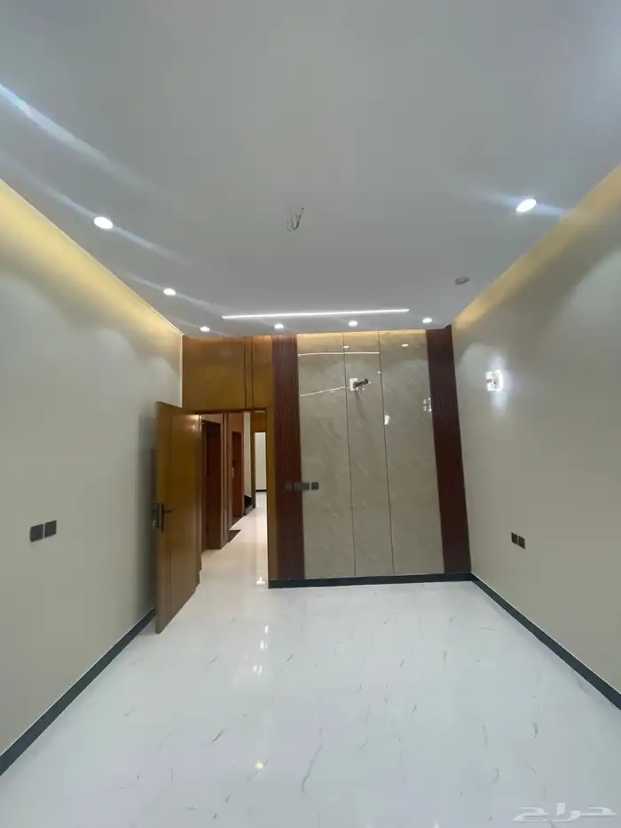 فلل نص ارض حي الصفا 18