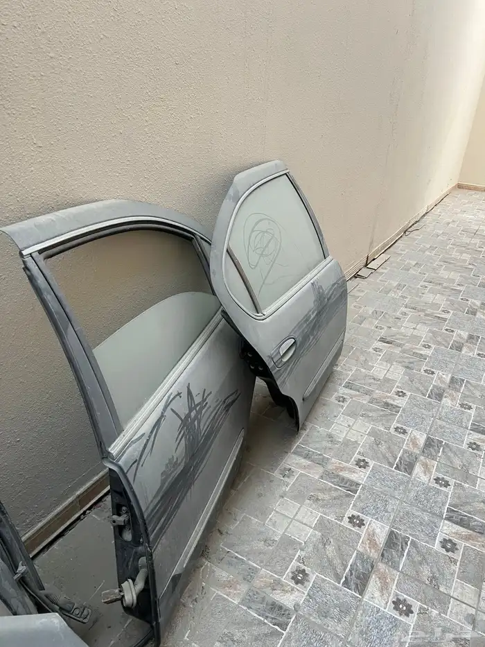 بيبان مكسيما لون كحلي سليمه حوادث 1