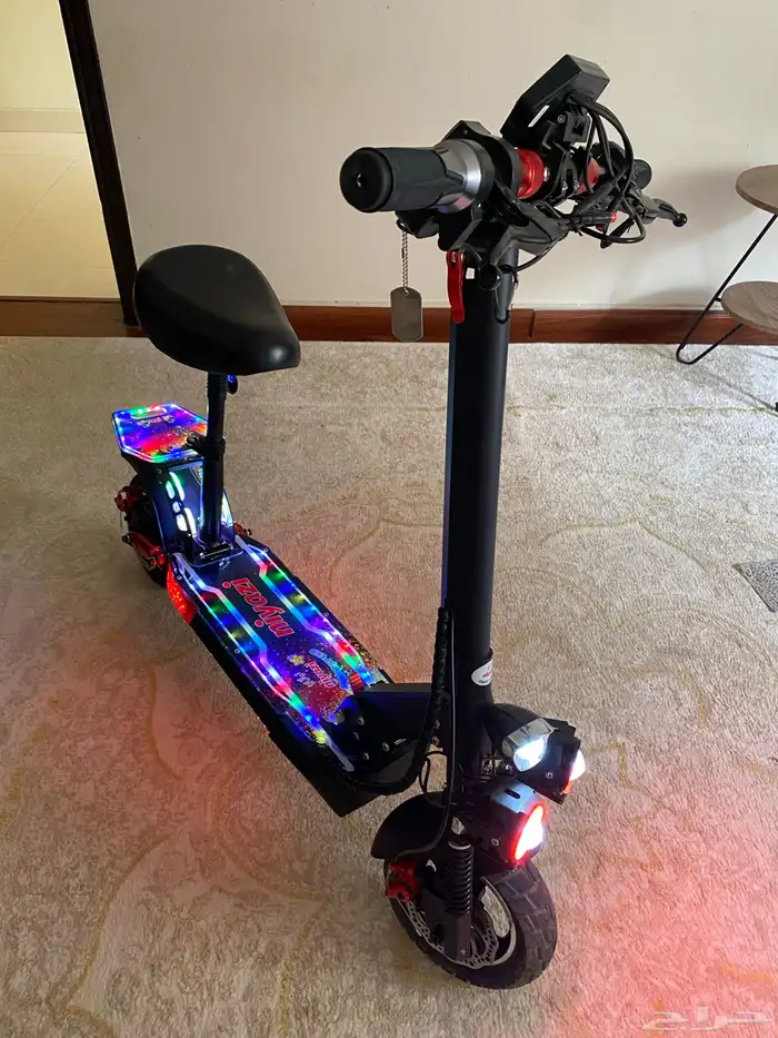 اسكوتر وحش نضيف استخدام شهر 1