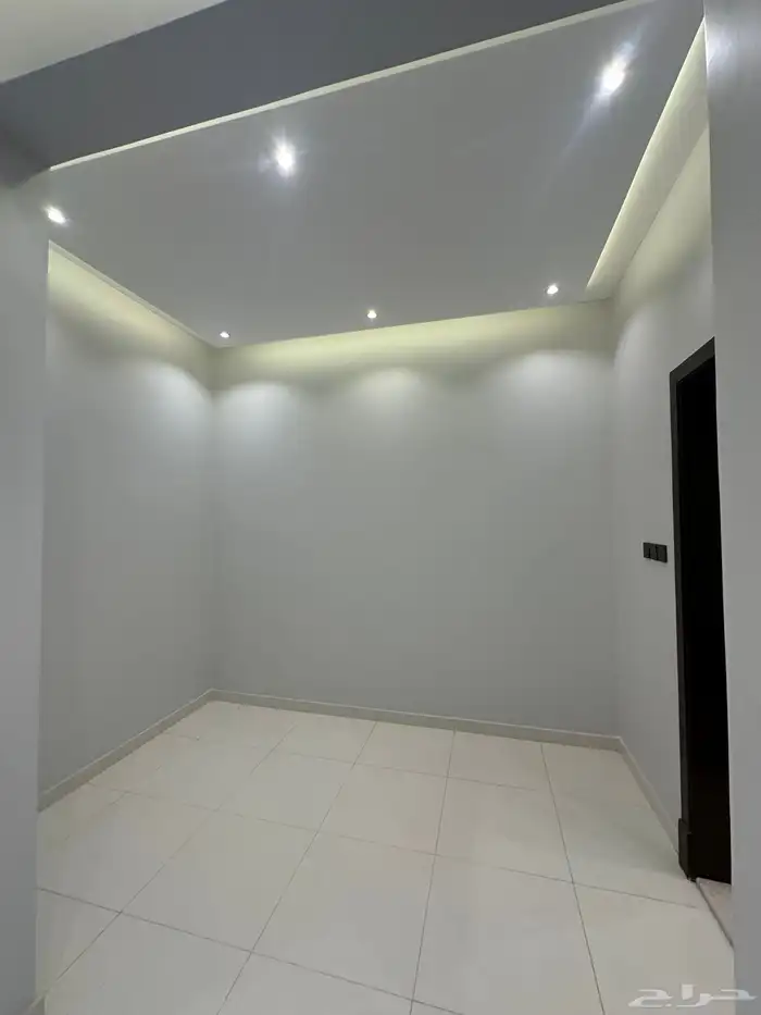 للبيع فيلا دوبلكس قريبه من الممشى والخدمات بخميس مشيط 15