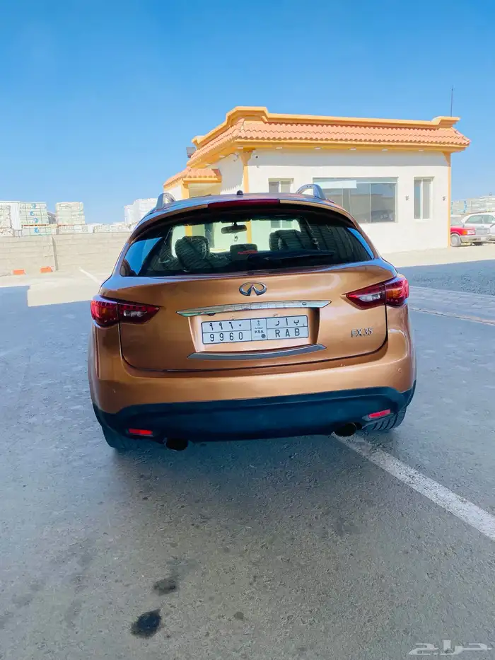 انفنتي إف اكس 53 2009 8