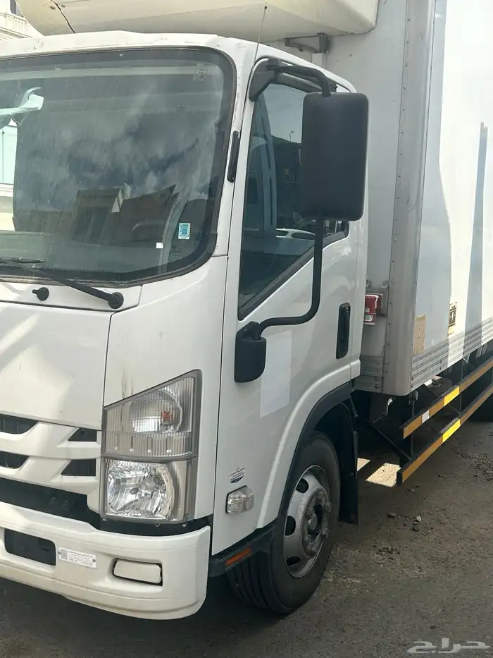 دينا ايسوزو 2023 تجميد 6 طن للإيجار أو البيع 2