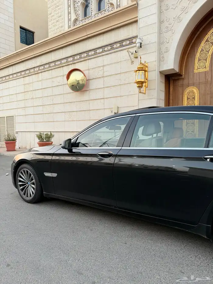 بي ام دبيلو 2009 ( مخزن ) اقبل البدل المناسب 10