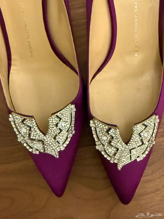 احذيه من براندات مختلفه اصليه 8