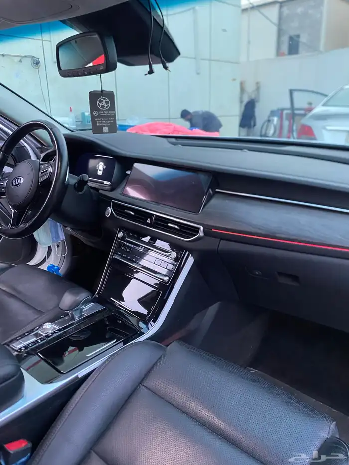 للبيع كيا K7 كادينزا ديزل 2020 3
