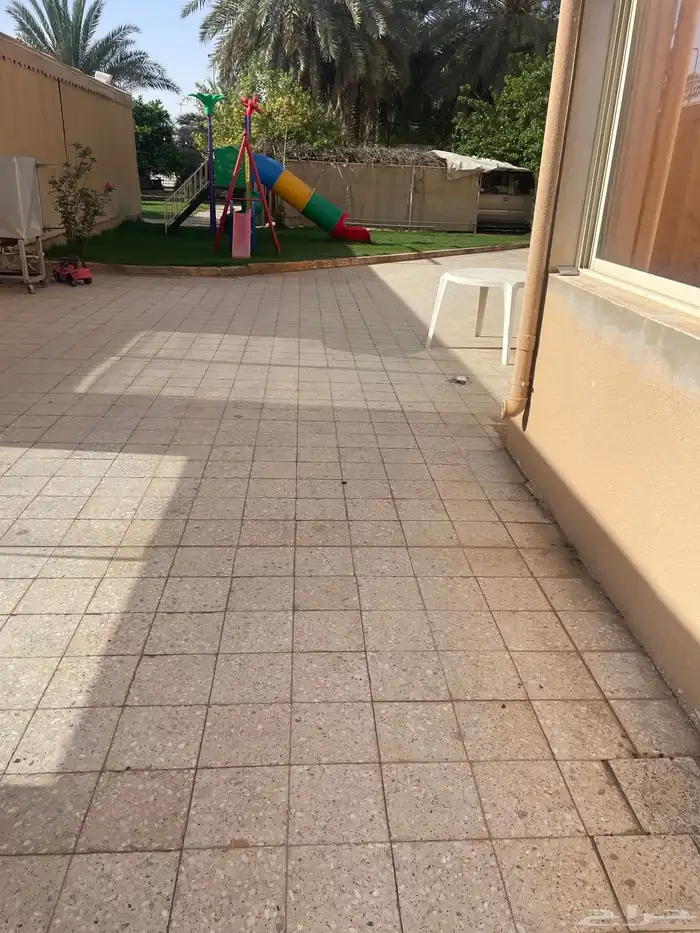 فلة للبيع بالقصيم المساحة 1440 متر 3