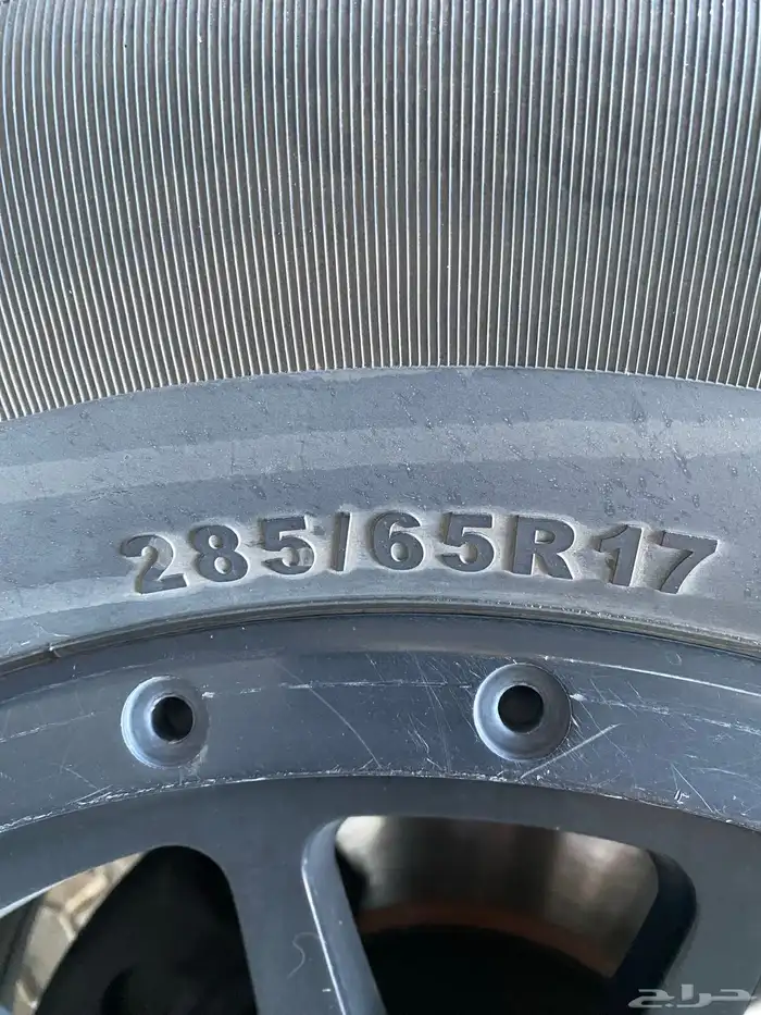 جنوط ميثود صيني مستعمل للبيع مع كفراتها 9