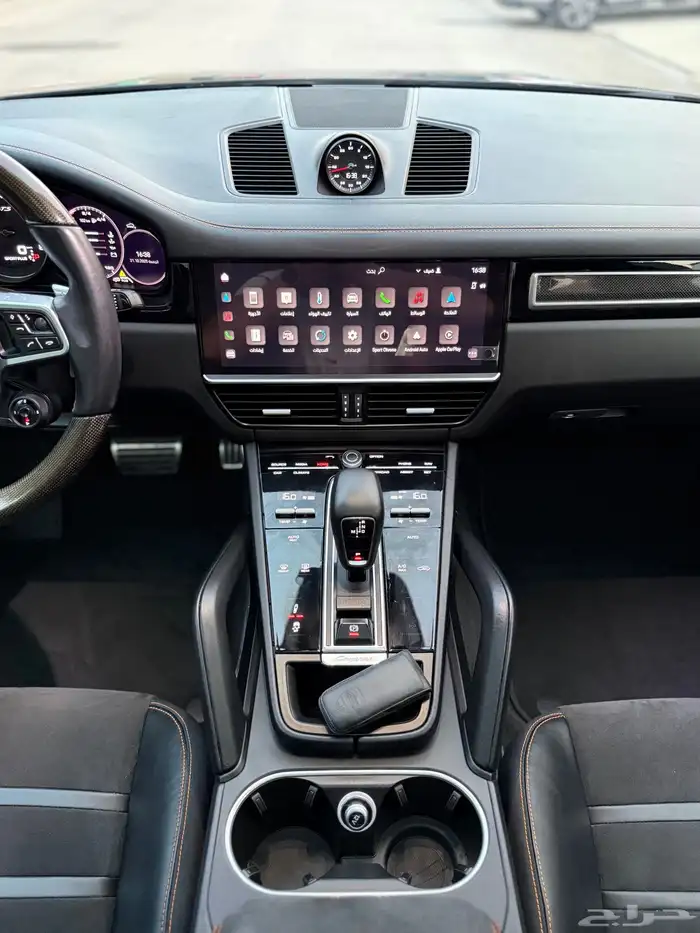 Porsche Cayenne GTS 2022 32