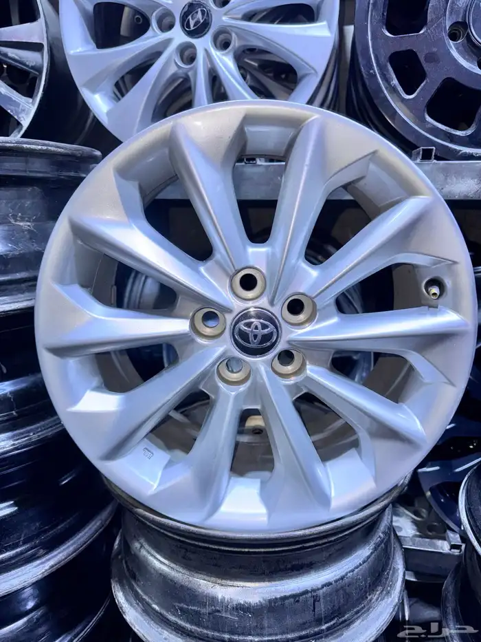 جنوط كورولا 2020 مقاس 16 اصلي وكاله 0