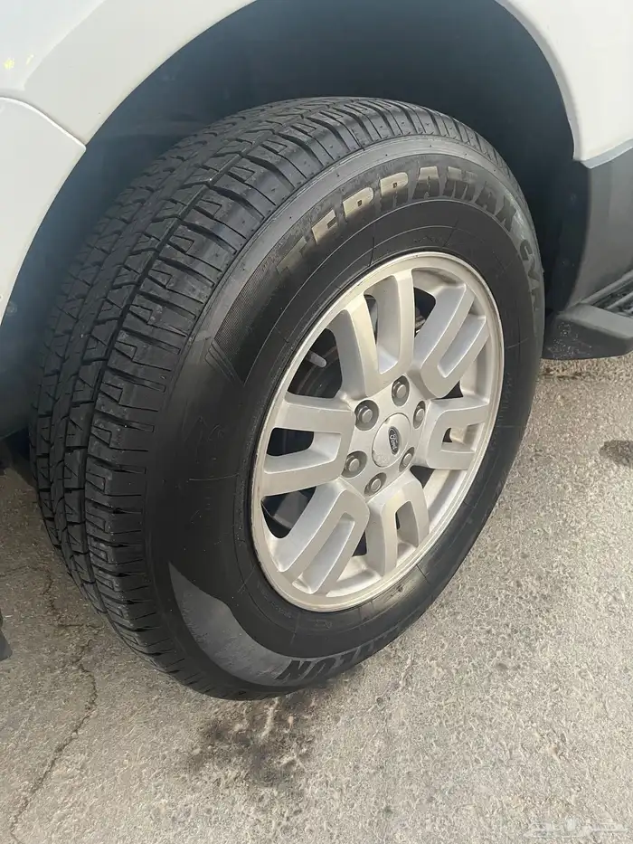 فورد اكسبدشن 2013 شاصي قصير 13