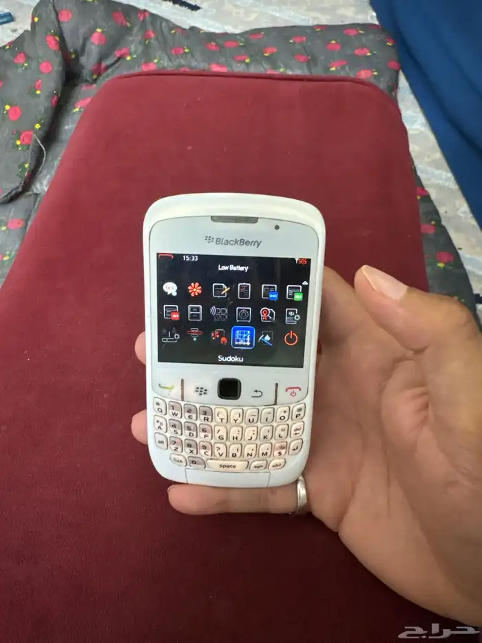 جوال بلاكبيري 4