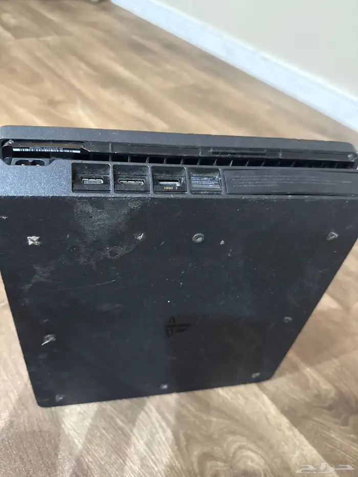 سوني 4 مع شريط فيفا2024 السعر 400 2