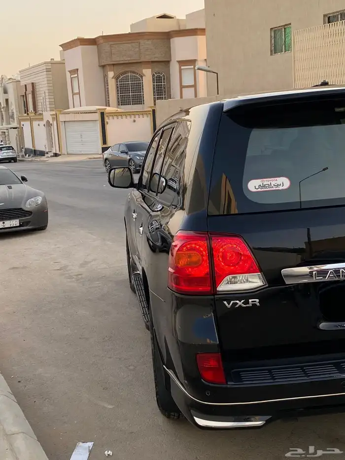 2013 VXR 5.7 Black 7