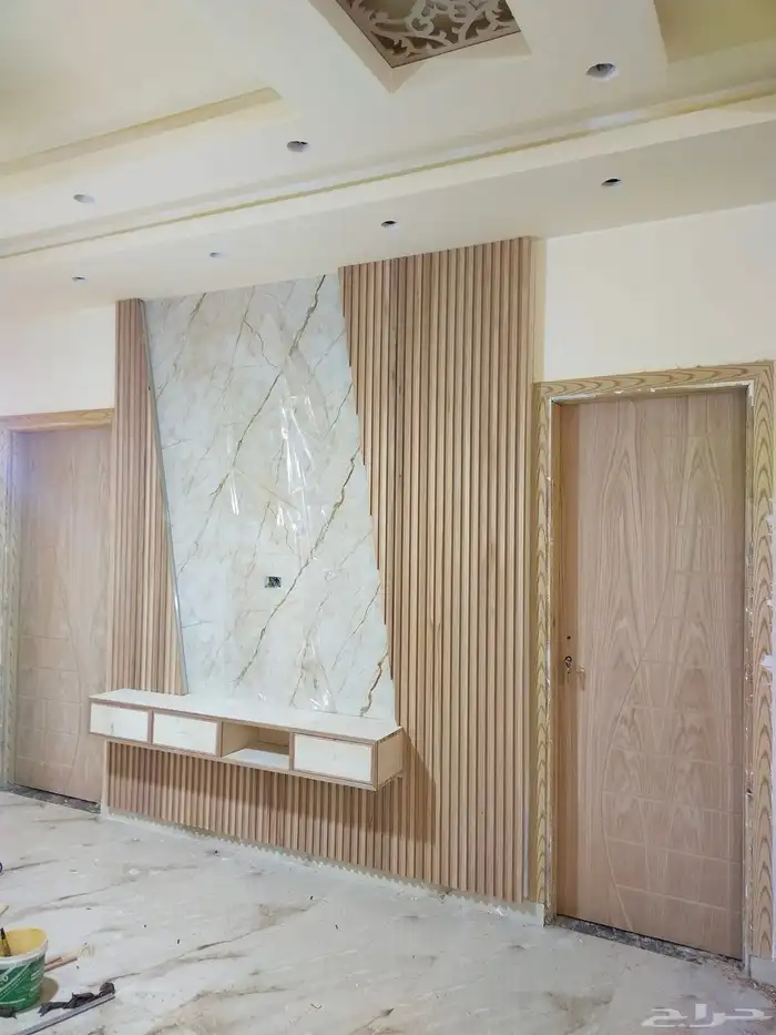 معلم ورشه نجاره مودرن لتفصيل الأبواب وغرف النوم والديكورات 15