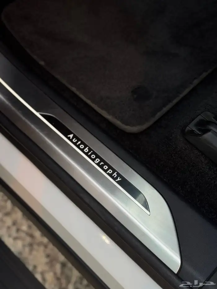 رنج روفر فوج اوتوبيقرافي 2023 V8 - ضمان وصيانة مجانية 16