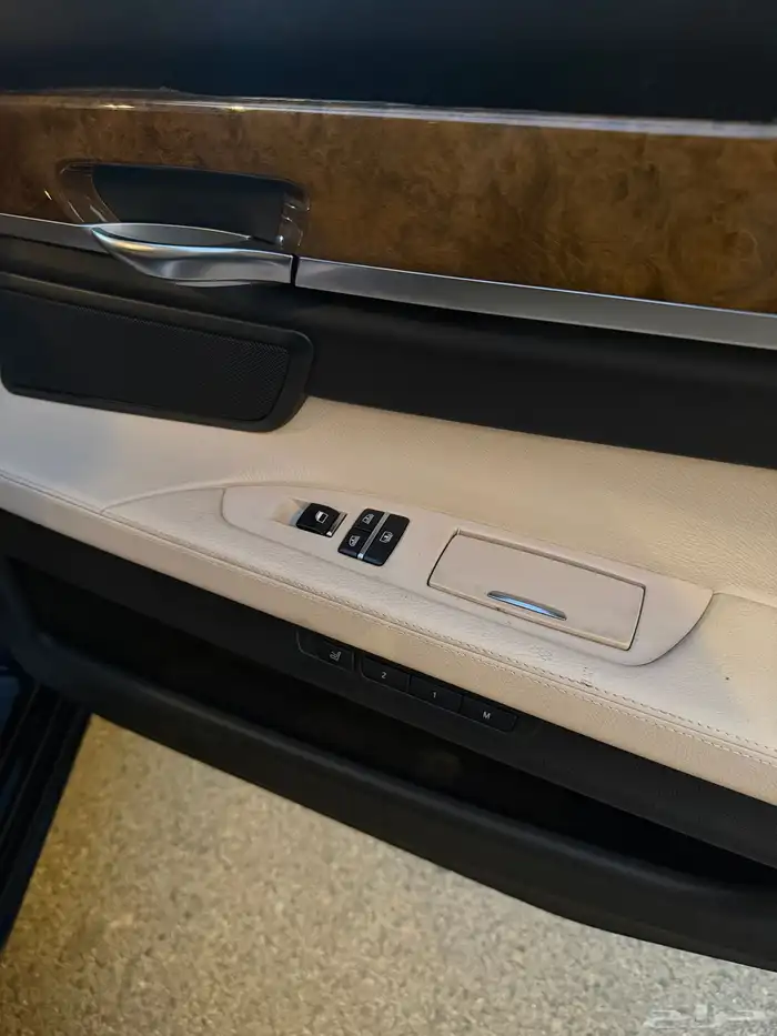 بي ام دبيلو 2009 ( مخزن ) اقبل البدل المناسب 62