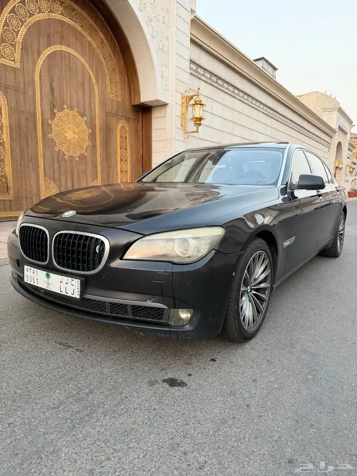 بي ام دبيلو 2009 ( مخزن ) اقبل البدل المناسب 0