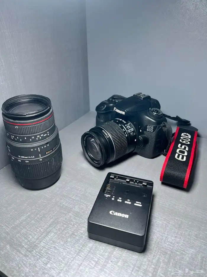 كاميرا كانون 60D للبيع 0