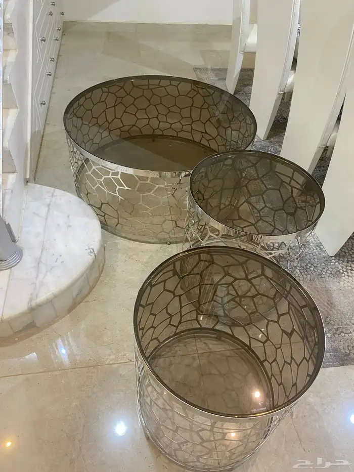 للبيع طقم طاولات خدمه 2