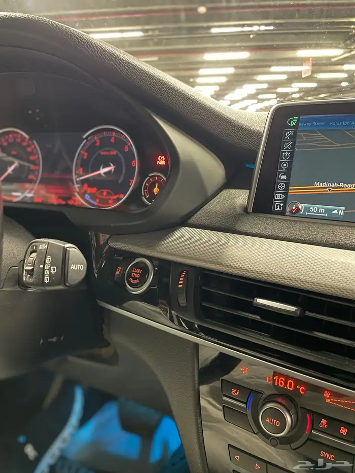 2015 بي ام دبليو X5 نظيفة جدا 27