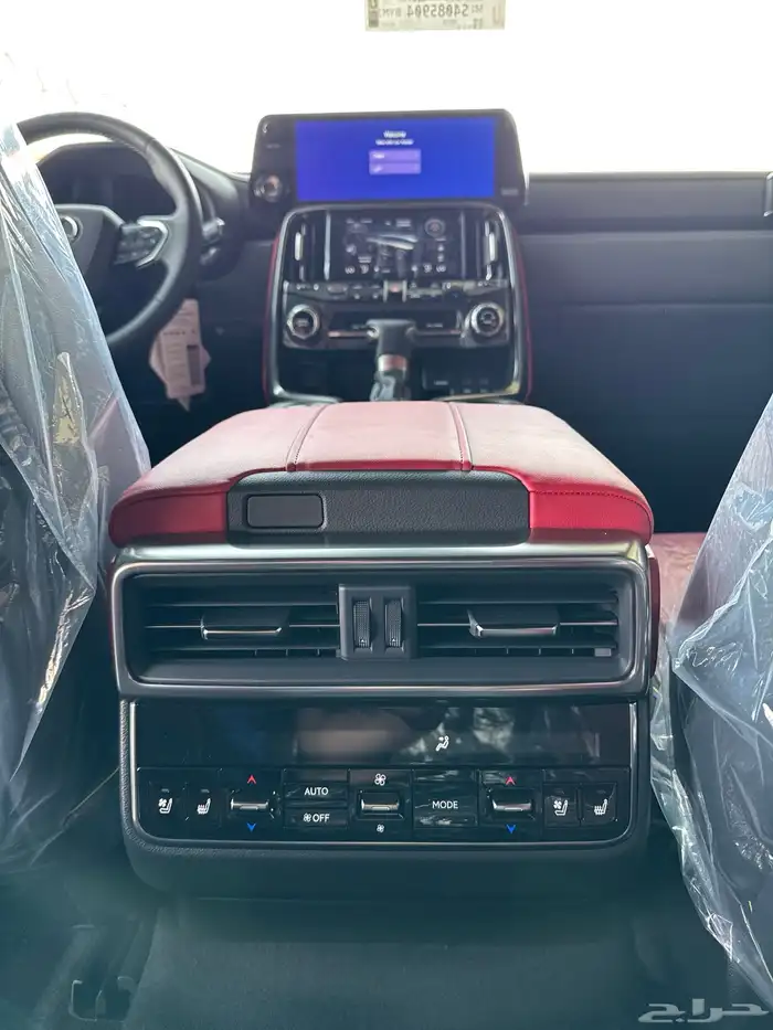 لكزس LX600 فئة F-SPORT بنزين 2025 11
