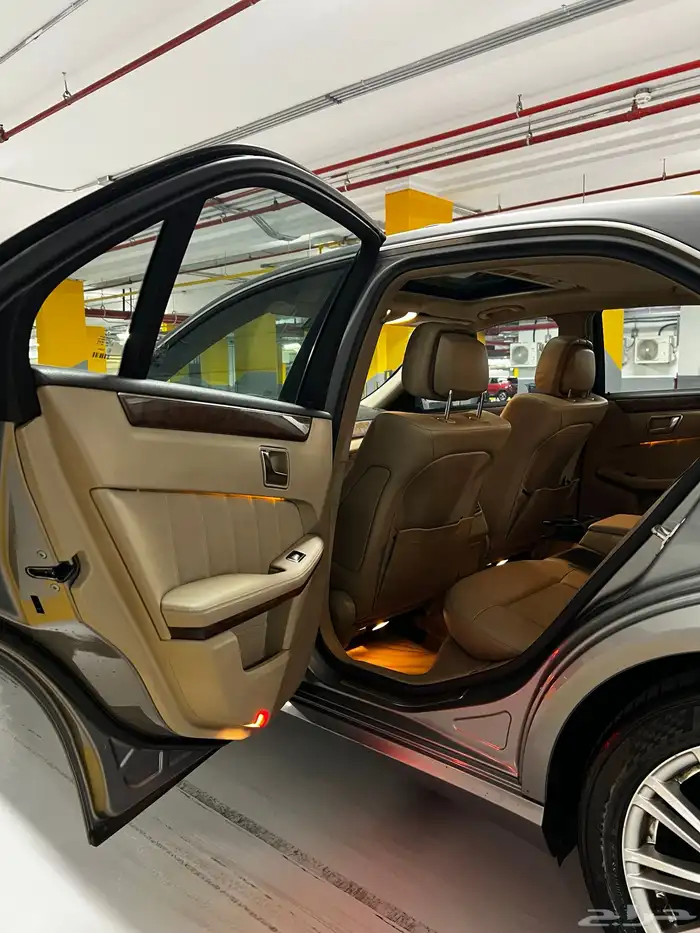 مرسيدس E200 2013 جفالي 17