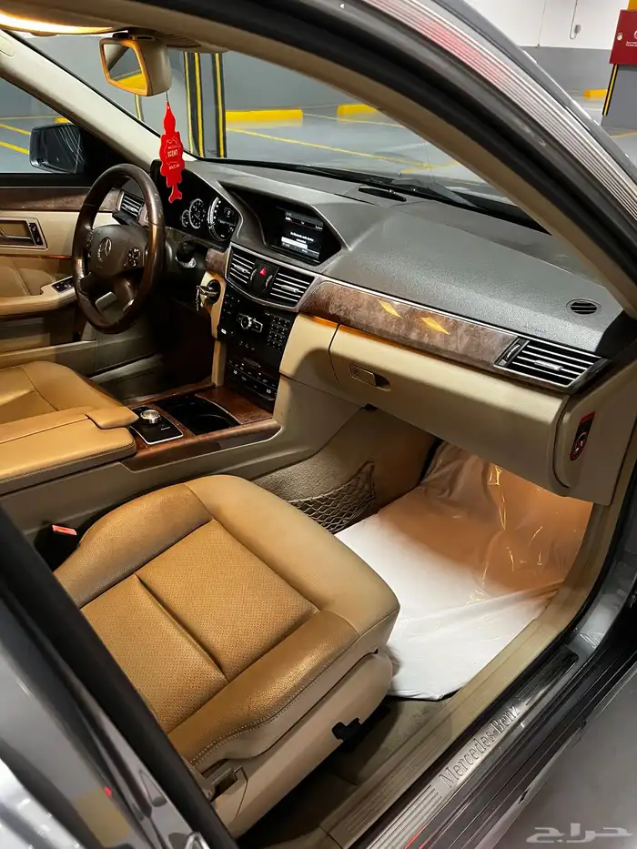 مرسيدس E200 2013 جفالي 21