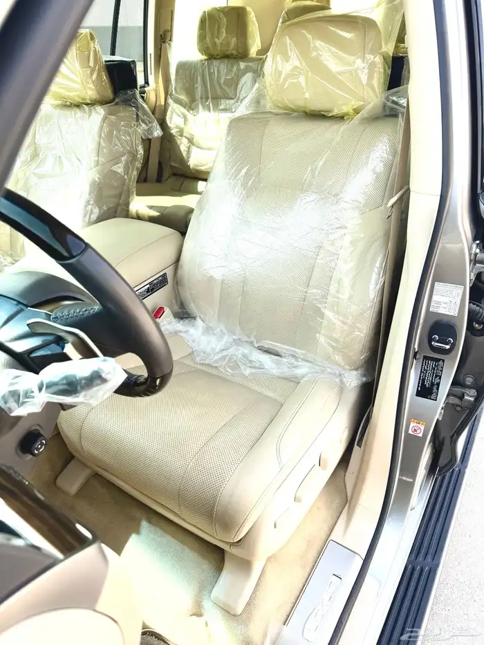 نادر من النوادر جيب لكزس LX570 (مخزن عداد 36 ألف فقط) 22