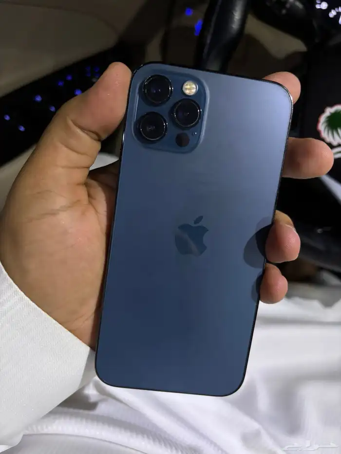 ايفون 12 برو للبيع جده 17