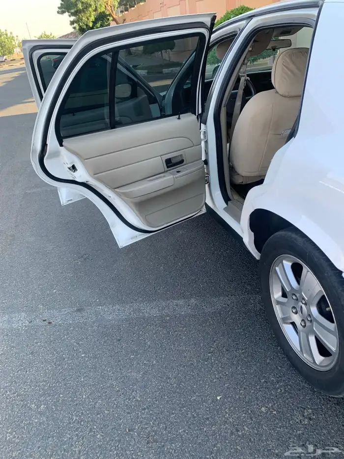 فورد فكتوريا شد بلد 7