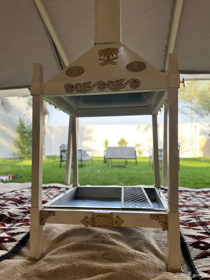 ملعب ومجالس ومزرعه ومسبح للاجار اليومي الدمام 31