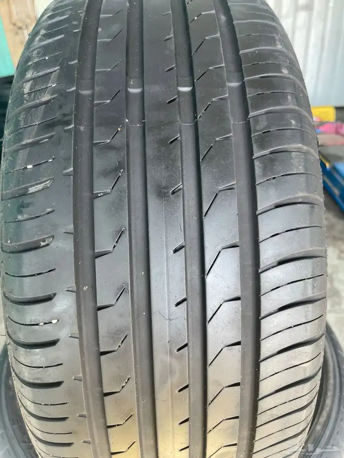 طقم كفرات 245 45 18 نضيفه استخدام خفيف 0