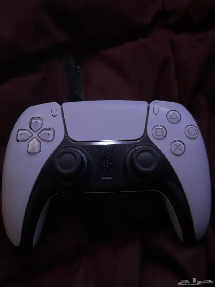 سوني 5 اخو الجديد نظيف جدا استعملته في الأسبوع مره 0