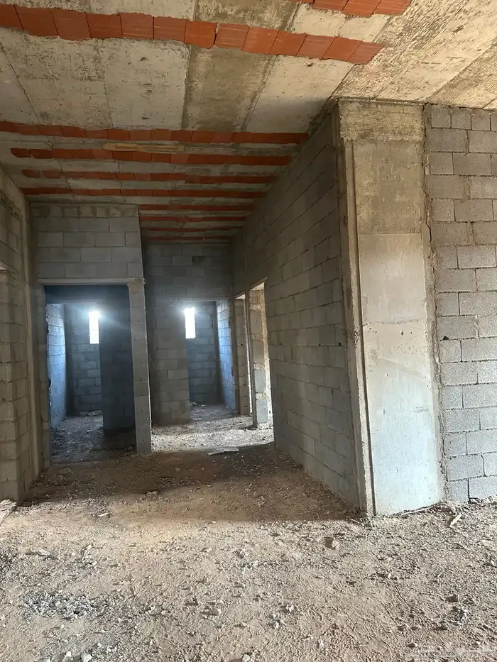 للبيع دور عظم حي الشروق موقع مميز بداية الشروق على اليمين 3