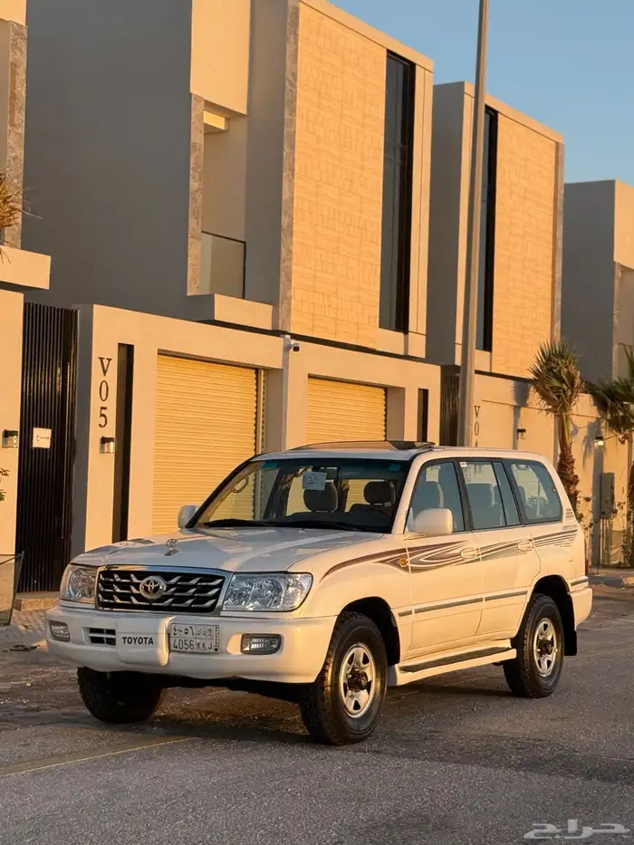 لاندكلوزر 2007 فل كامل ونش قير عادي 10