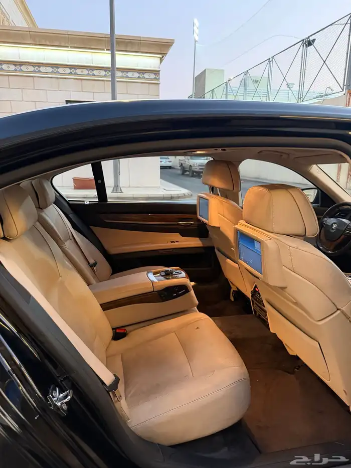 بي ام دبيلو 2009 ( مخزن ) اقبل البدل المناسب 63