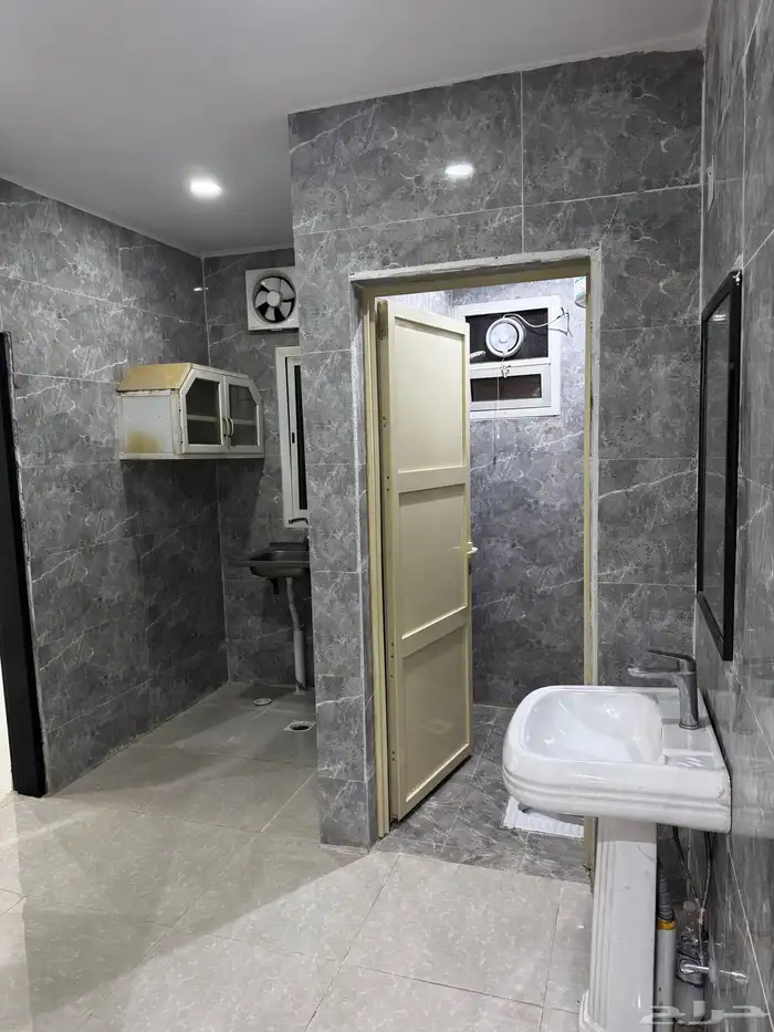 شقق عزاب حي طويق 7