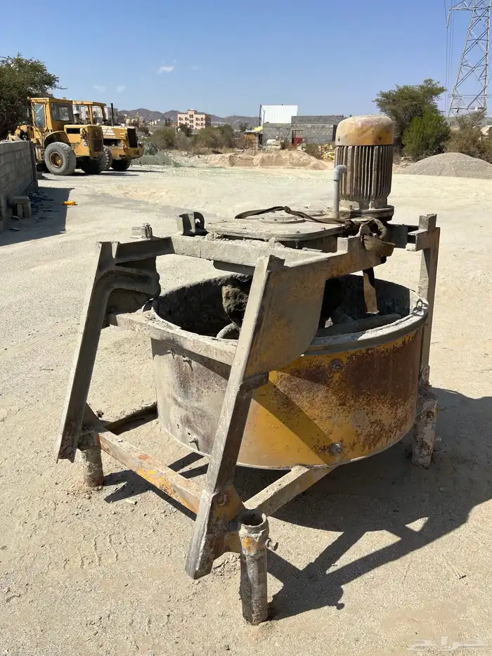 معدات مصنع طوب وداموك زراعه وخلاطه وقلاب داينه 2