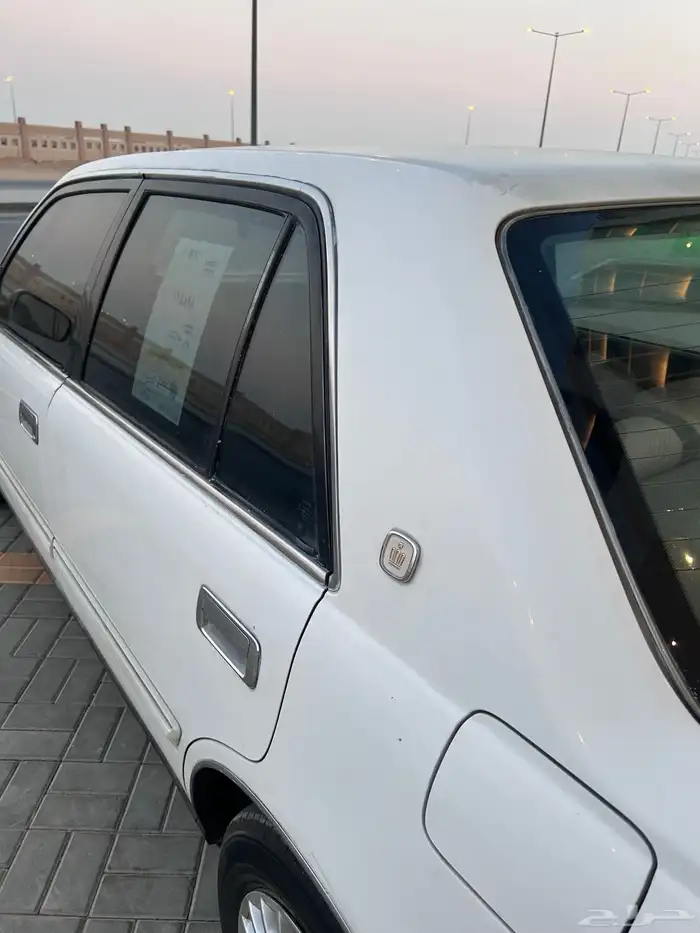 تويوتا كراون 1998 التاج للبدل او البيع 24
