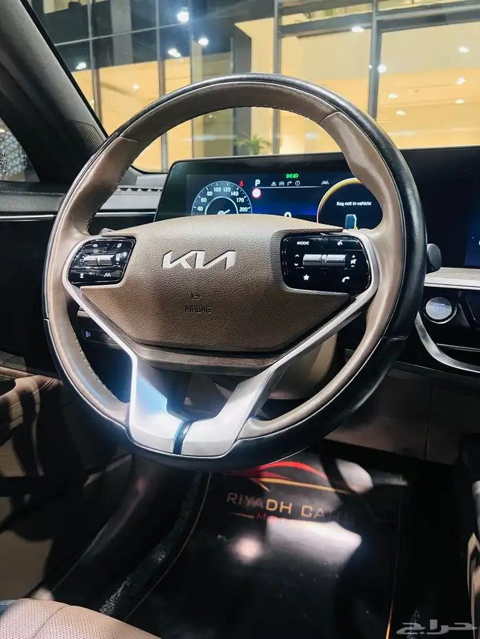 كيا K8 موديل 2022 (بحالة الوكالة) 15