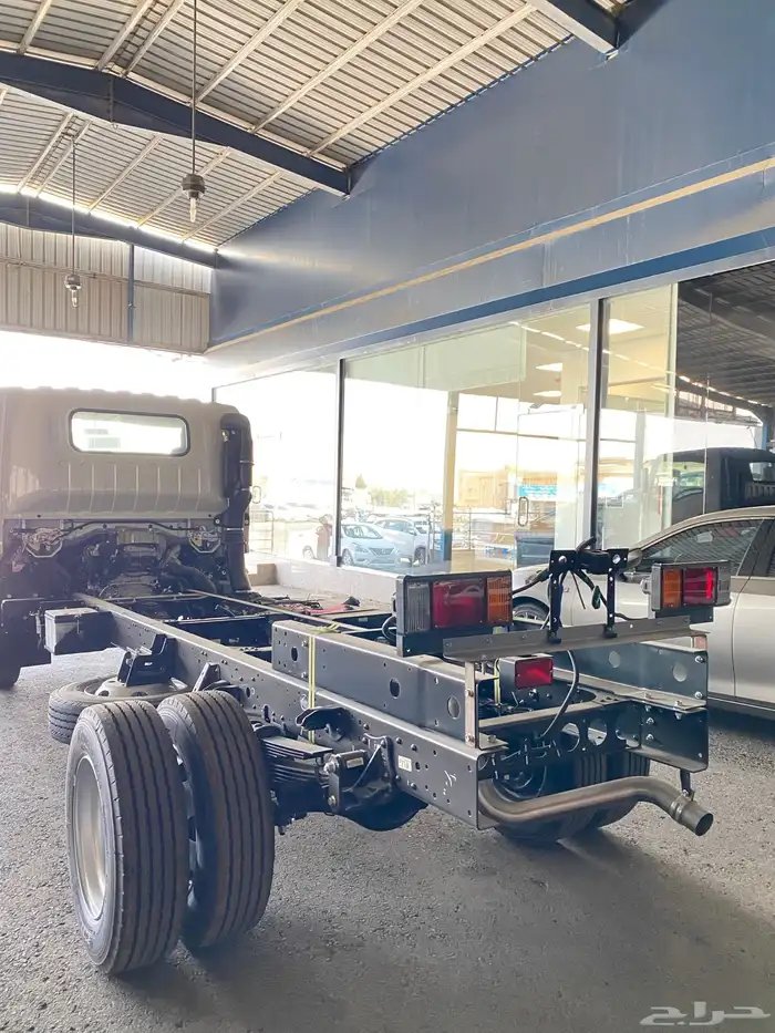 ايسوزو دينا 5 طن شاص طويل وقصير 2025 5