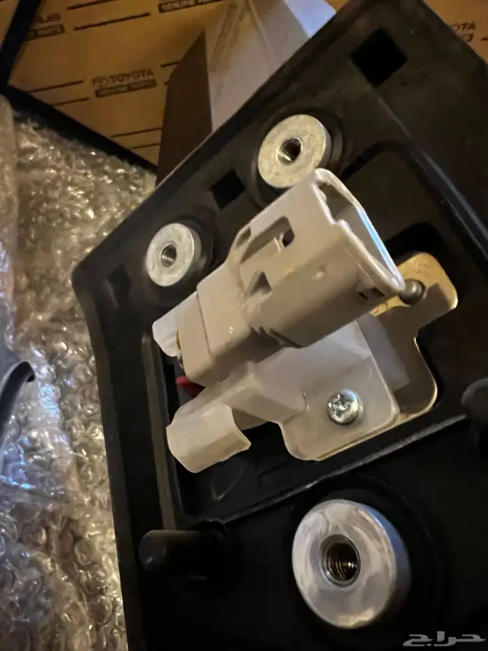 مرايات واركان صدام امامي افجي FJ 3