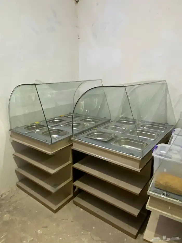 صنابير وطاولات عرض مكسرات 0