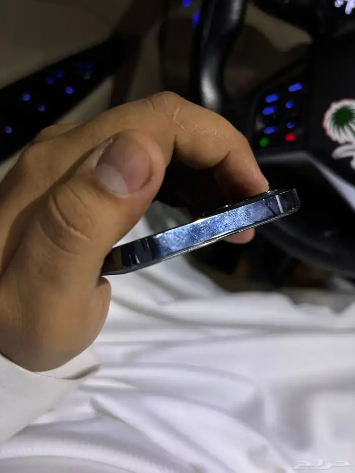 ايفون 12 برو للبيع جده 15