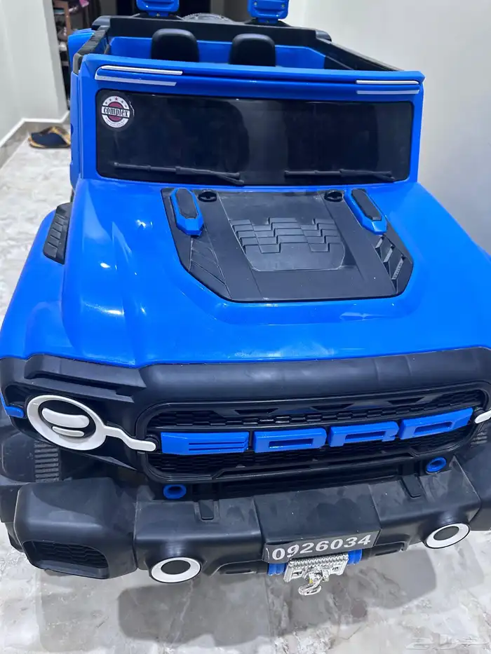 سياره أطفال مع ملحقاتها 2