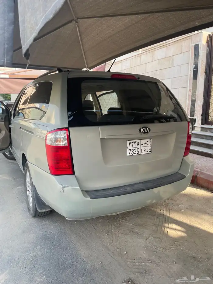 كيا كارنيفال 2014 3