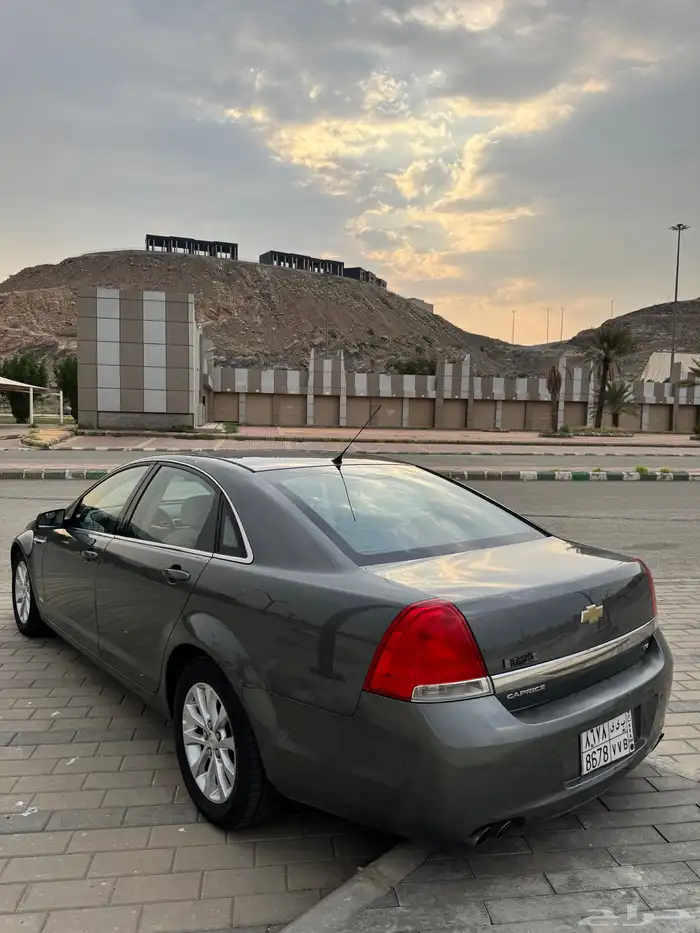 كابريس 2013 نظيف جدا ممشى قليل بدي ومكينه وقير شد بلد للبيع 14